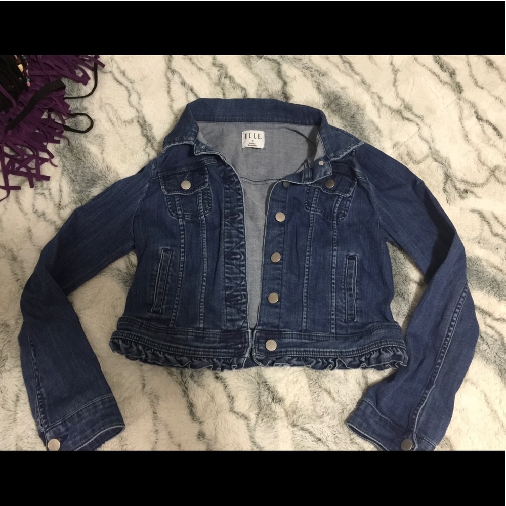 SUPER CUTE 💯🥰DENIM JACKET